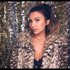 WORN ONCE - thrifted faux fur jacket